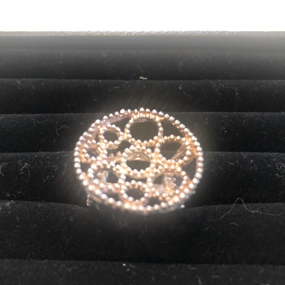 Large Sterling Silver Statement Ring - Picture 4 of 4